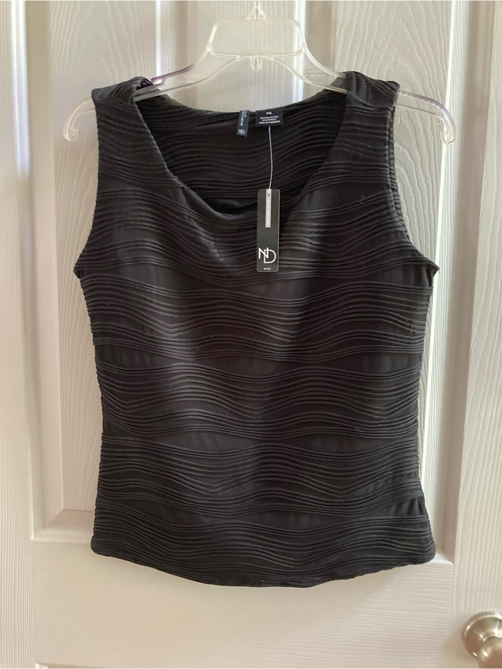 NWT New Directions Black Textured Sleeveless Top